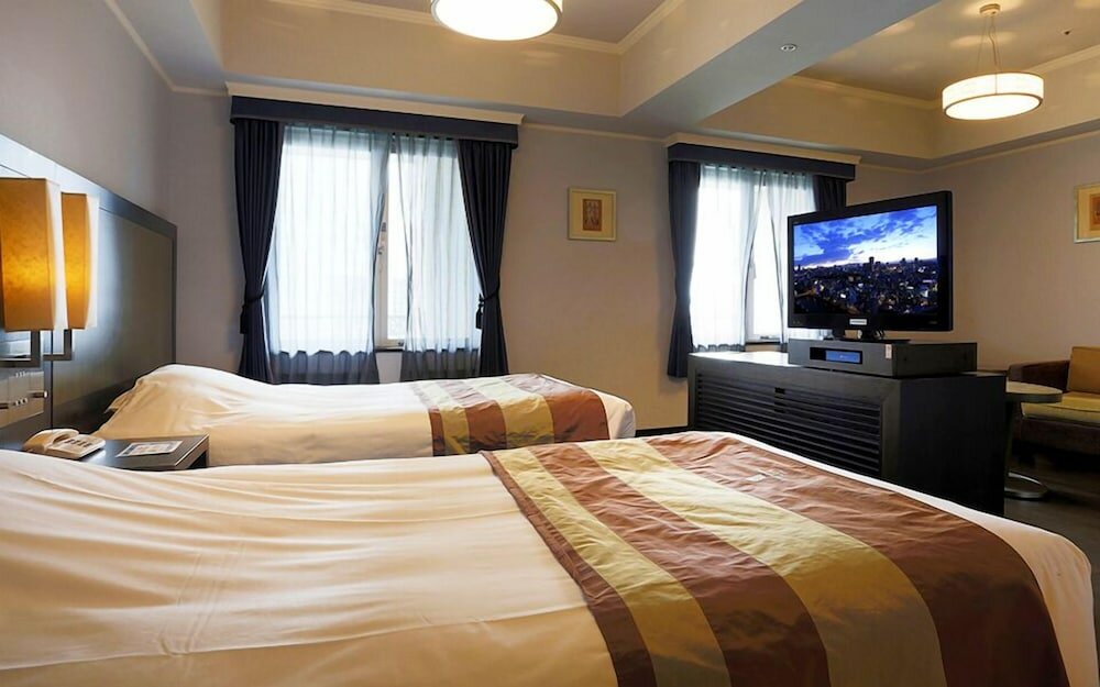 Фото Hotel Monterey La Soeur Osaka