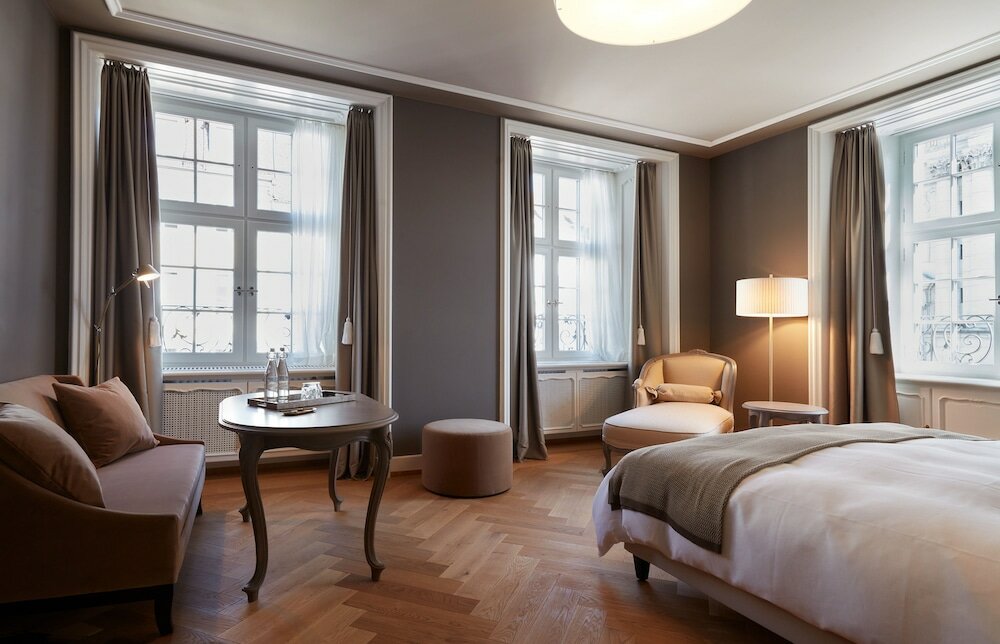 Фото La Couronne Hotel Restaurant