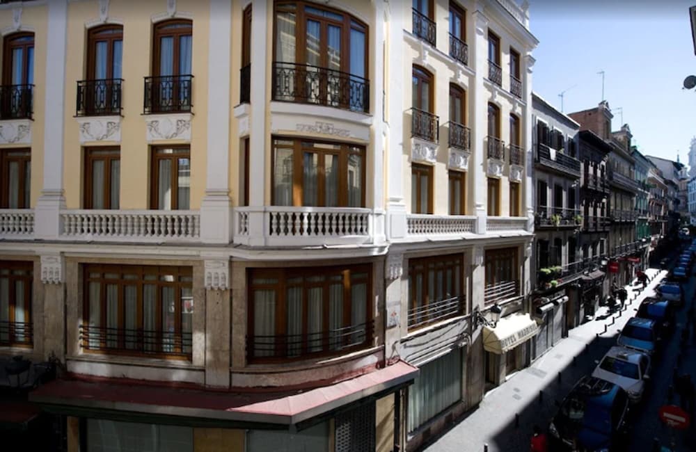 Фото Hotel Madrisol