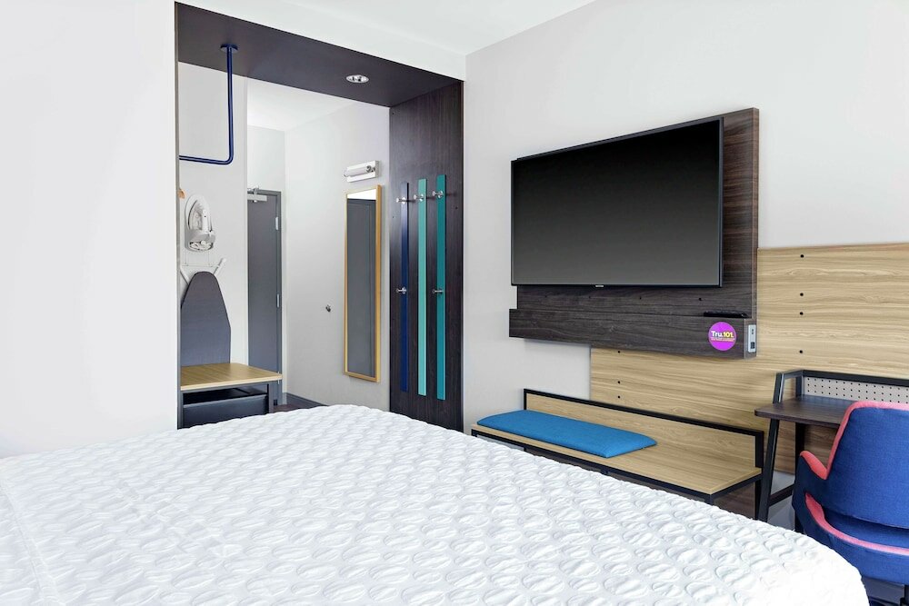 Фото Tru by Hilton Cleveland Midtown