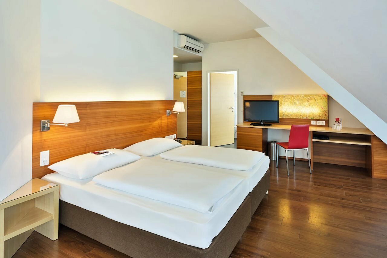 Фото Austria Trend Hotel Beim Theresianum