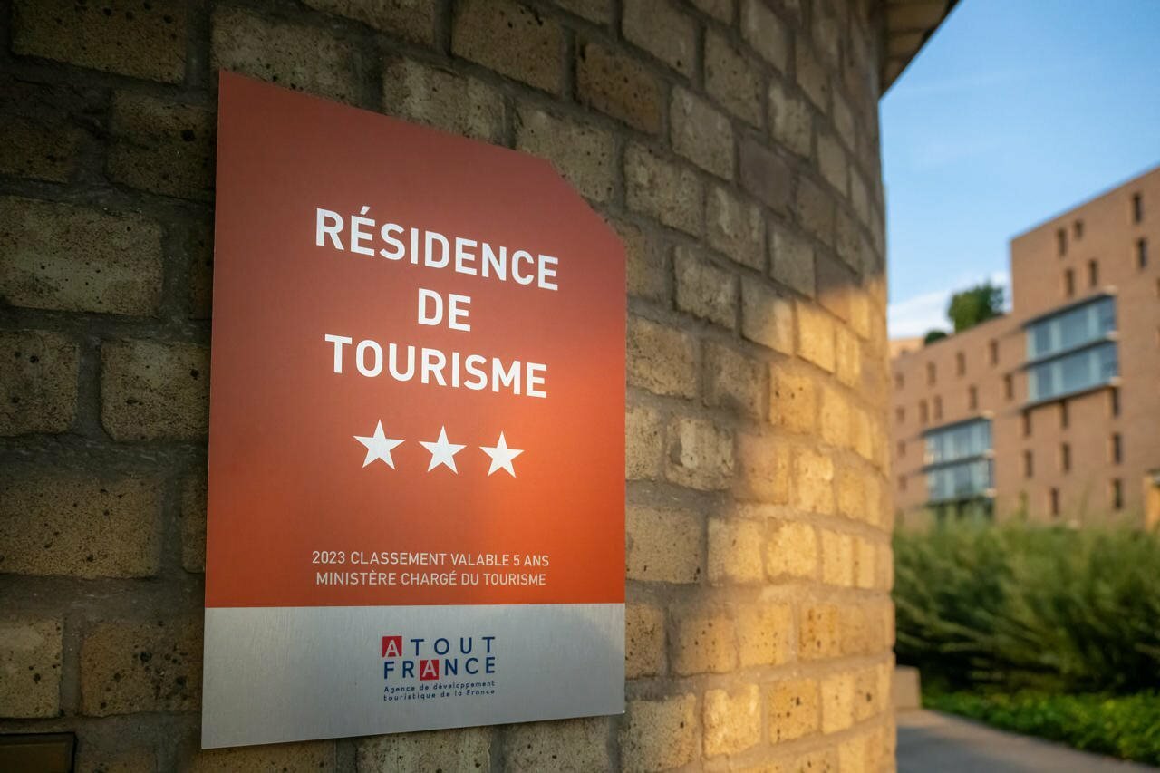 Фото Appart Hotel Elypseo Strasbourg Port