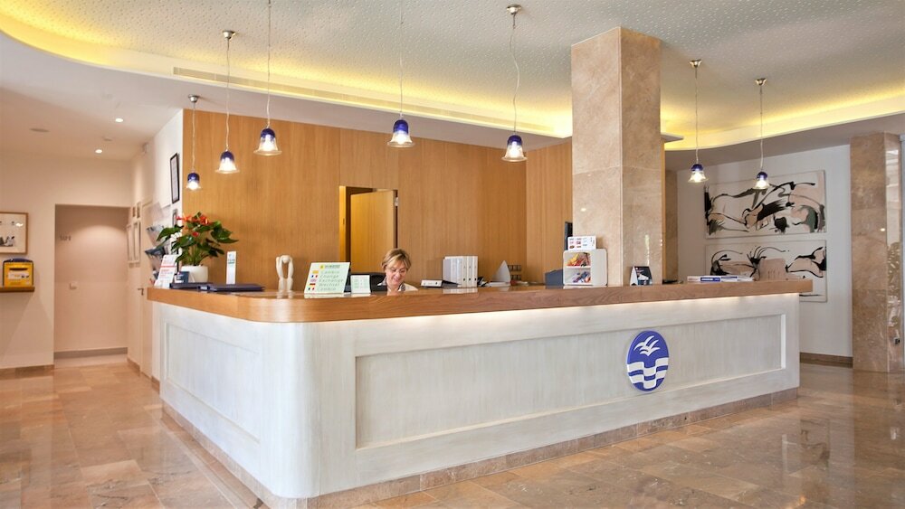 Фото Puerto Azul Suite Hotel