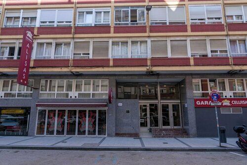 Внешний вид отеля Hotel Faranda Express Alisas Santander в Сантандере, фото 1