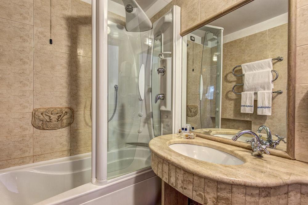 Фото Hotel Giuliana