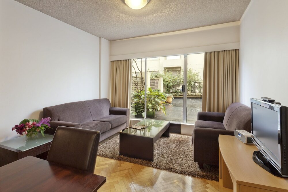 Фото Macleay Hotel