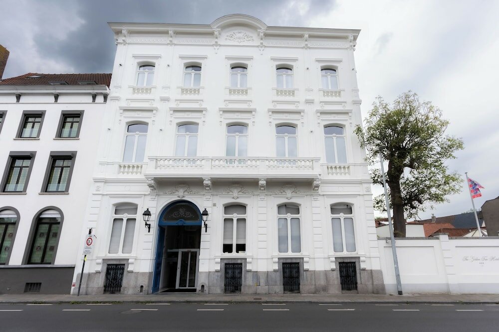 Фото Golden Tree Hotel