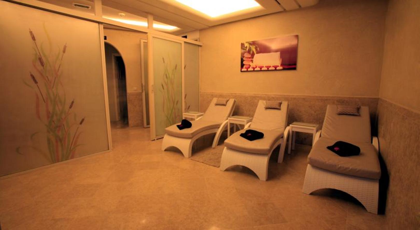 Фото Hotel Palais Al Bahja