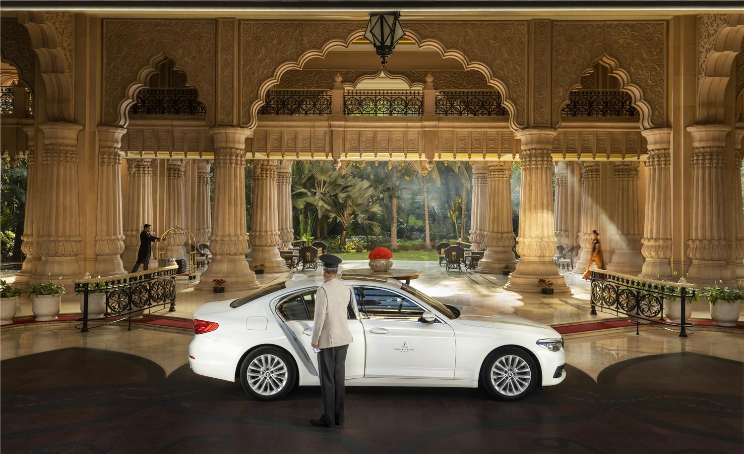 Фото The Leela Palace Bengaluru