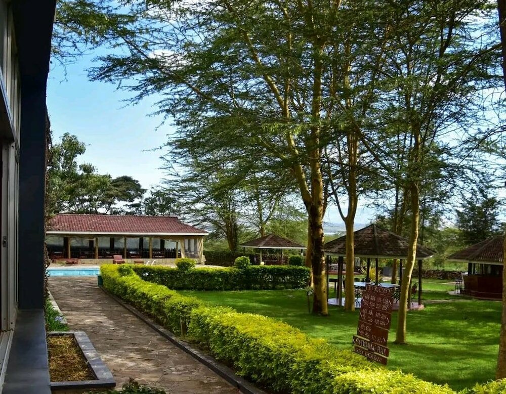 Фото Elementaita Country Lodge