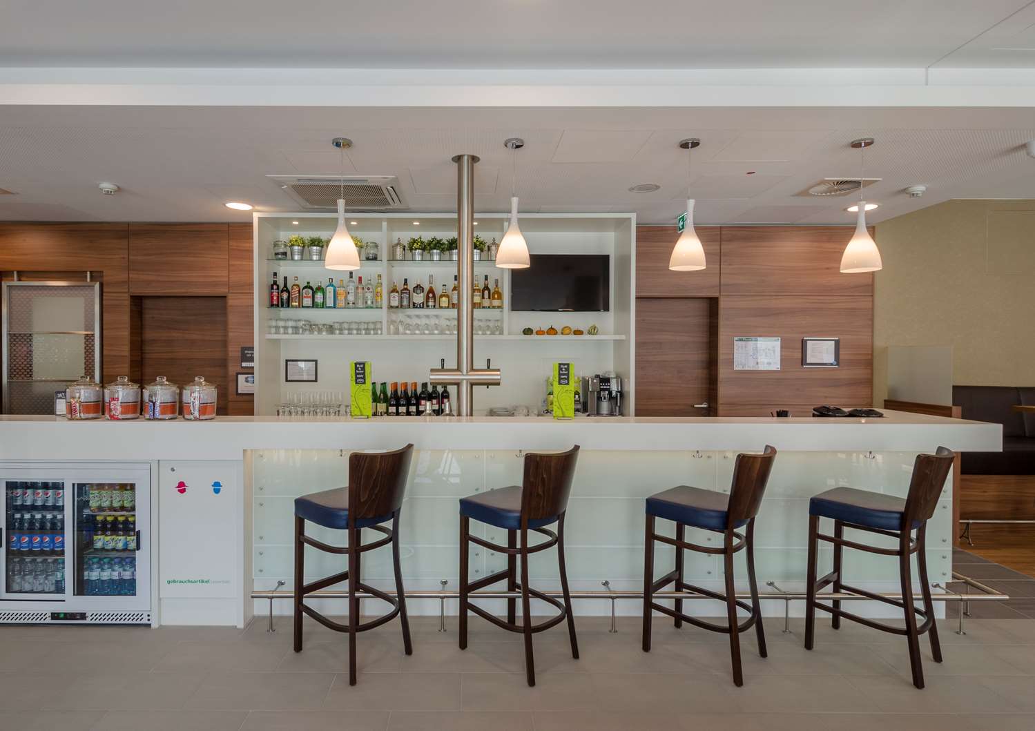 Фото Hampton by Hilton Frankfurt City Centre Messe