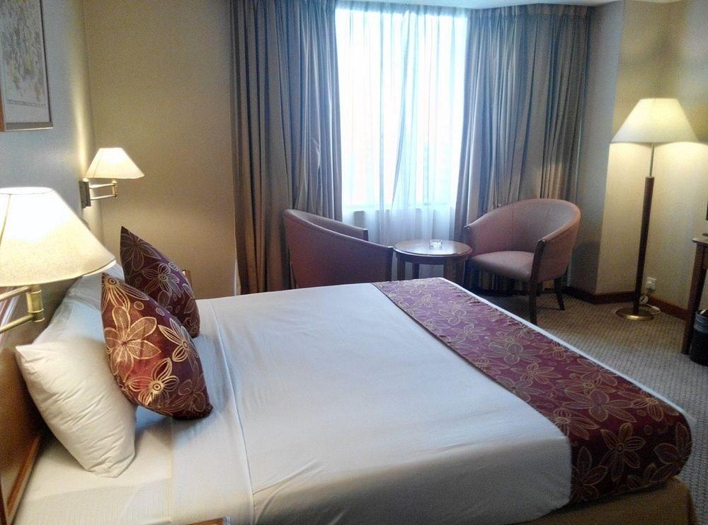 Фото Mandarin Court Hotel Kuala Lumpur