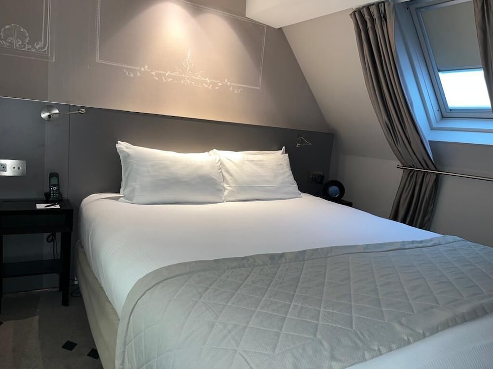 Фото Nh Collection Paris Ponthieu Champs-Élysées