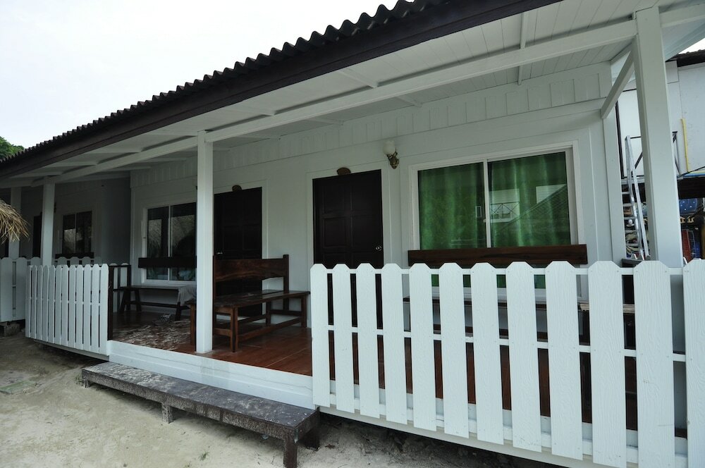 Фото Phi Phi Twin Palms Bungalow