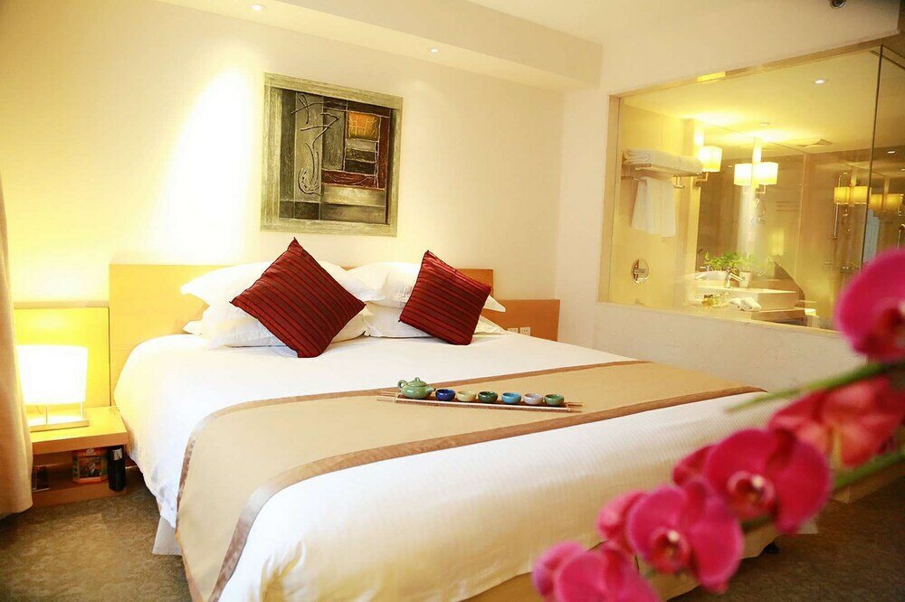 Фото Jinglun Hotel