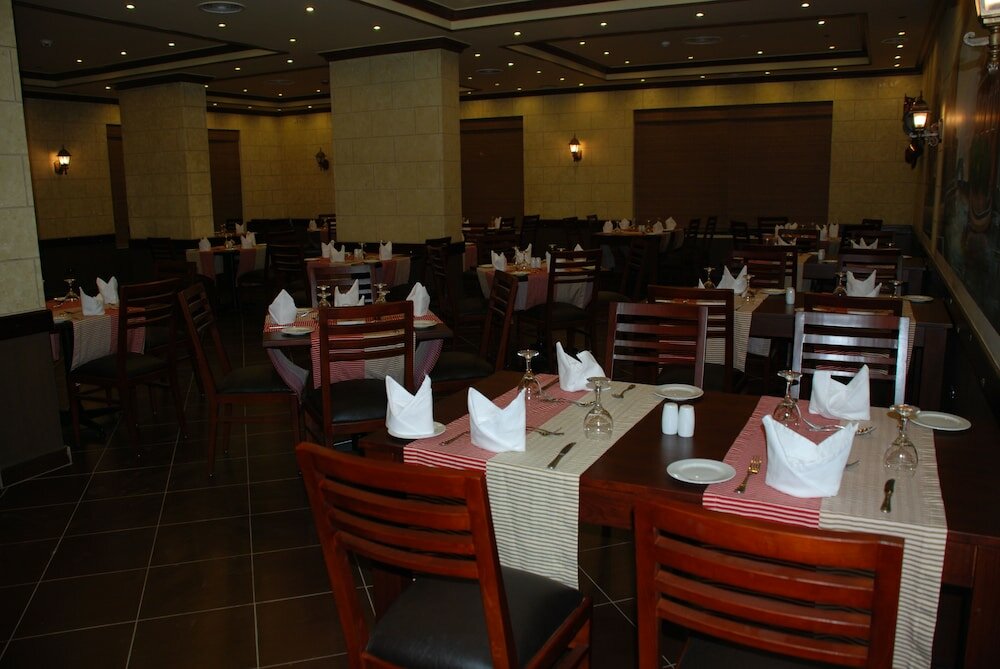 Фото Grand Pyramids Hotel