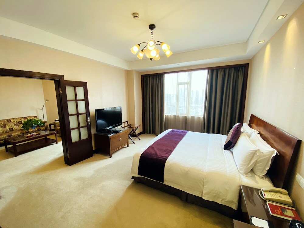 Фото Baolong Hotel Shanghai