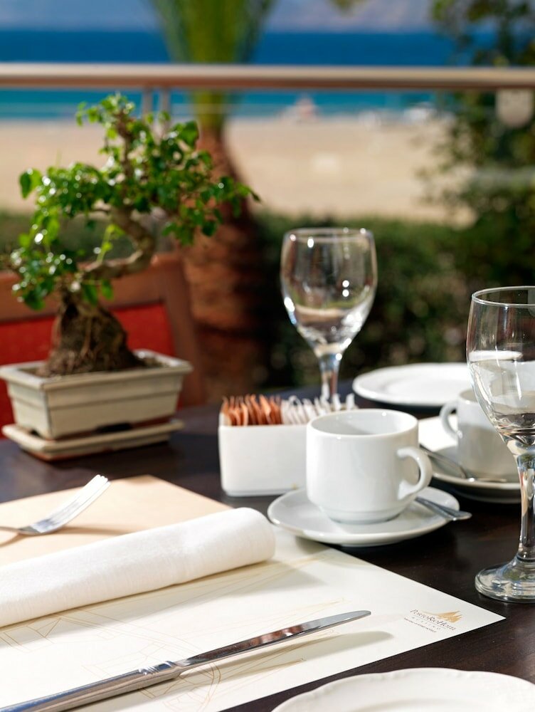 Фото Porto Rio Hotel