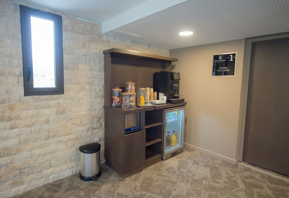 Фото Hotel Lou Castelet