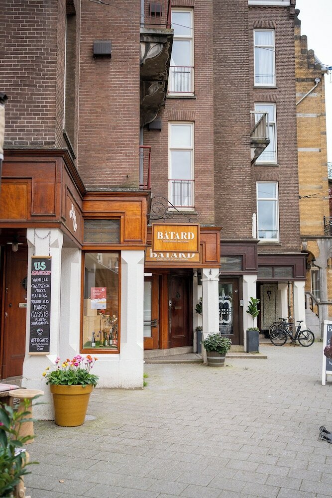 Фото Hotel Aadam Wilhelmina