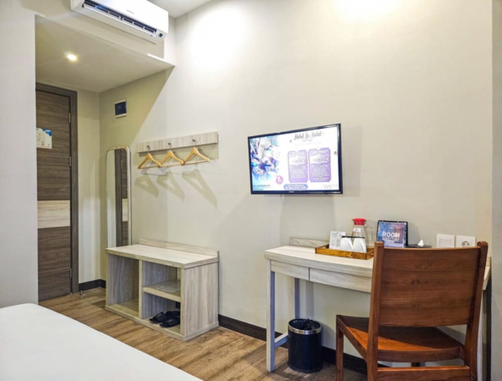 Фото Hotel 88 Kedungsari by Wh