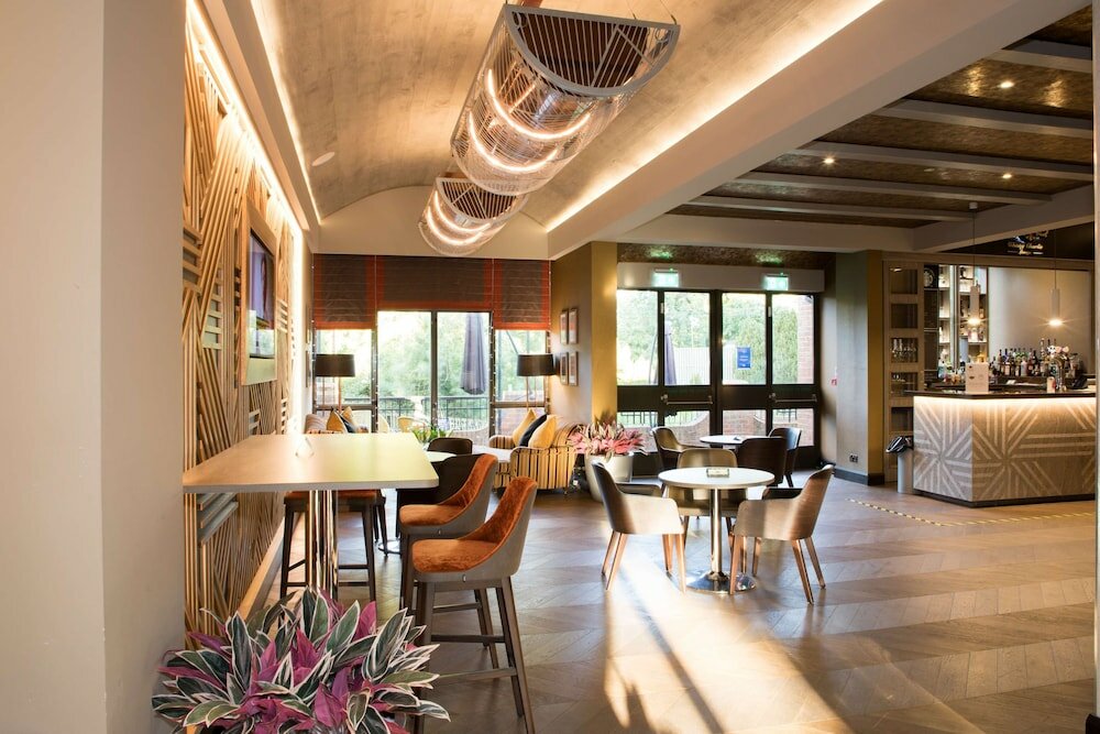 Фото Best Western Plus Moat House Reading