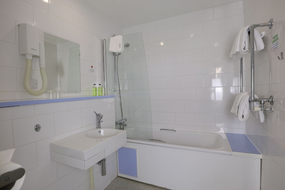 Фото Citrus Hotel Eastbourne by Compass Hospitality