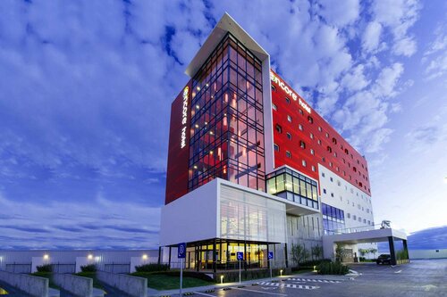 Гостиница Ramada Encore by Wyndham Aguascalientes в Агуаскальентесе