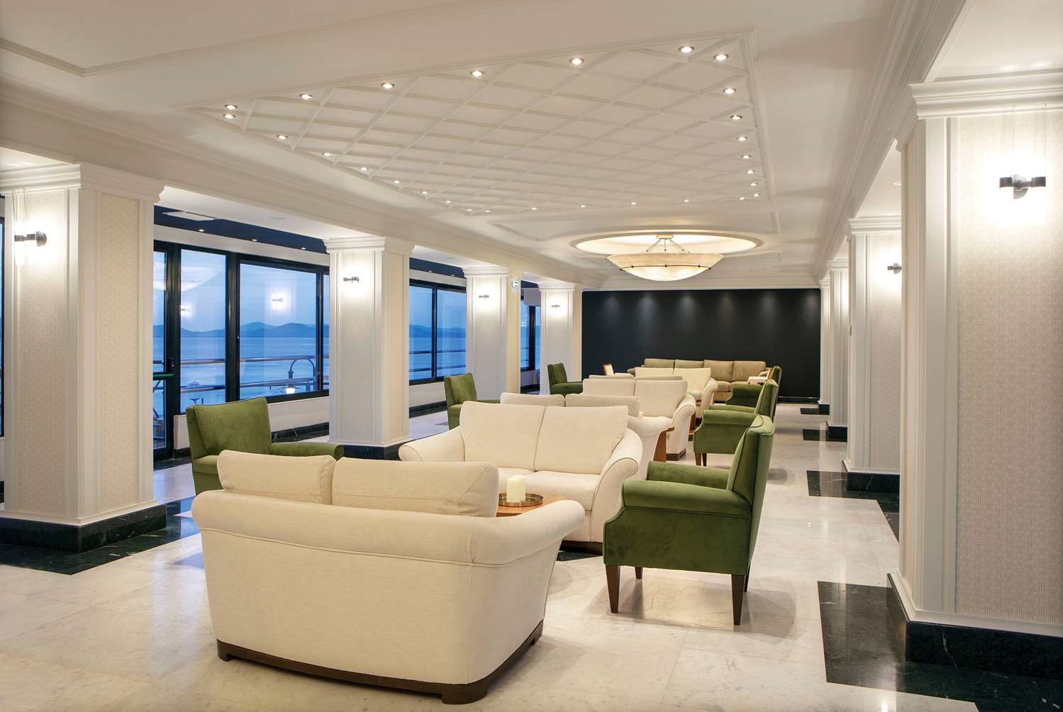 Фото Zeus Essence Ramada by Wyndham Athens