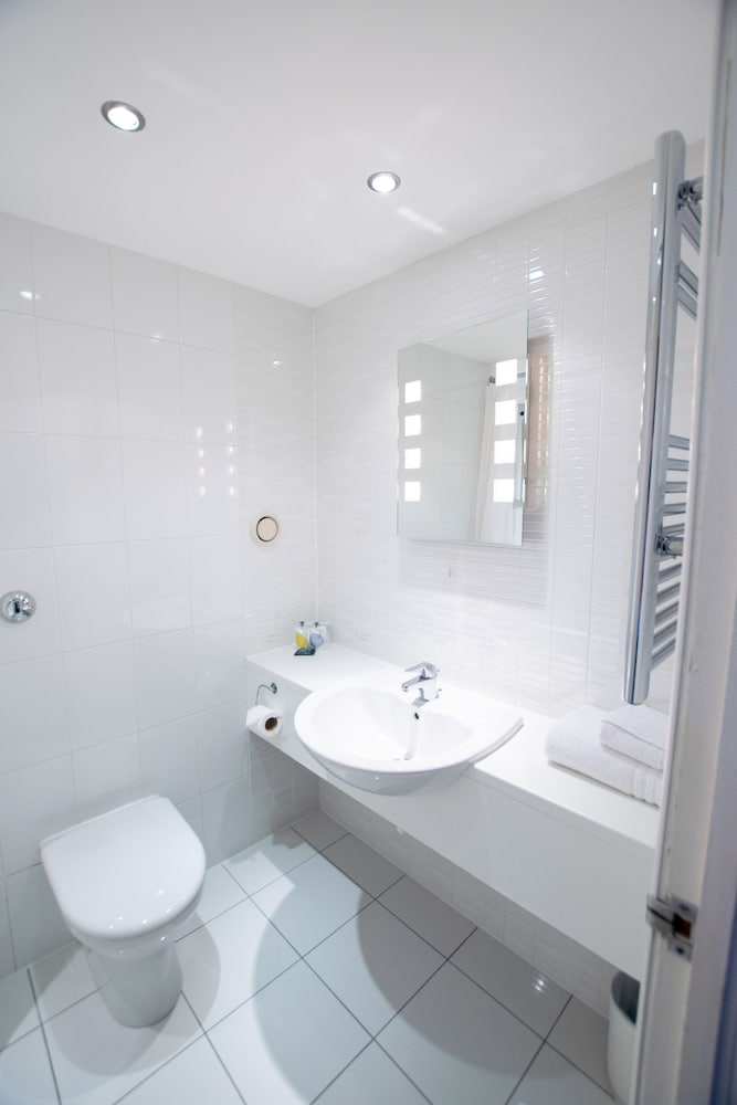 Фото Muthu Glasgow River Hotel