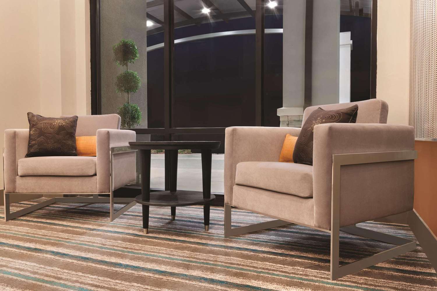 Фото Radisson Hotel Charlotte Airport