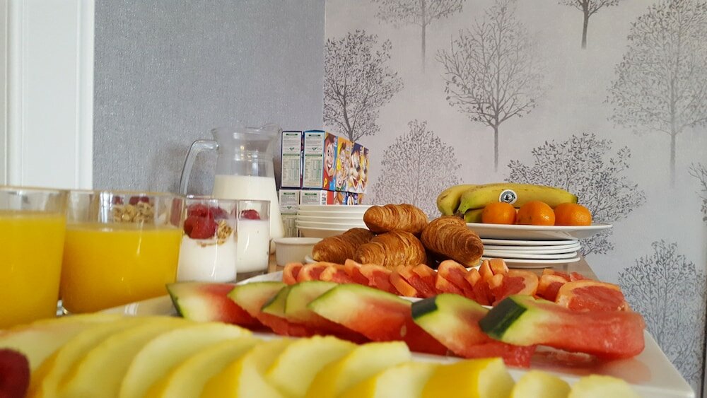 Фото McInnes House Hotel