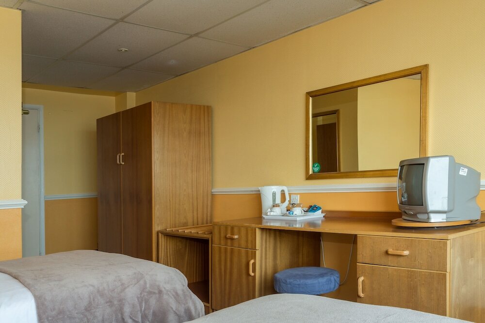 Фото Grand Burstin Hotel Folkestone