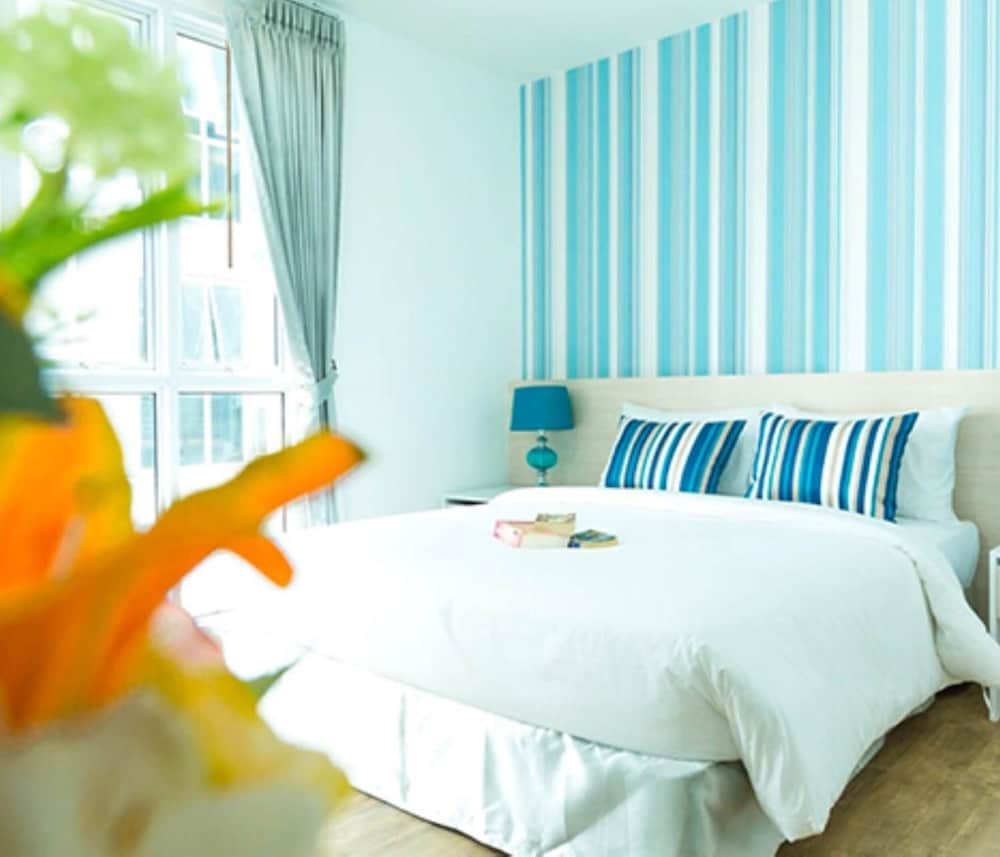 Фото D at Sea Hotel