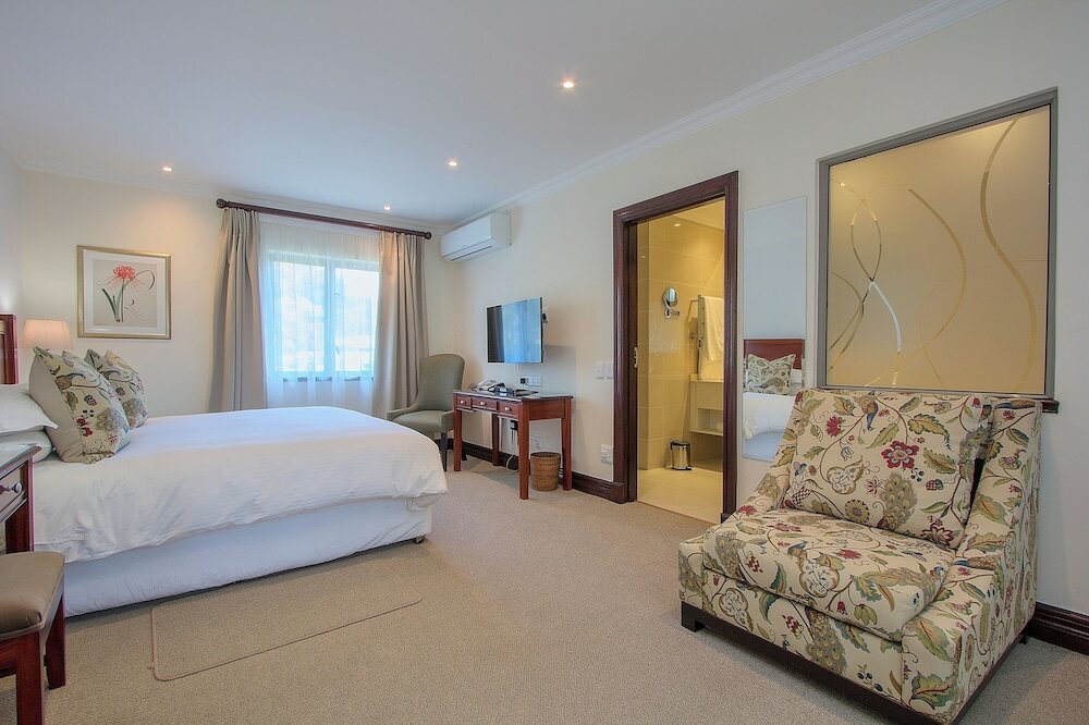 Фото The Syrene Boutique Hotel