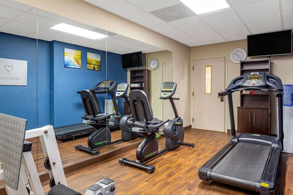 Фото Comfort Suites Raleigh Walnut Creek