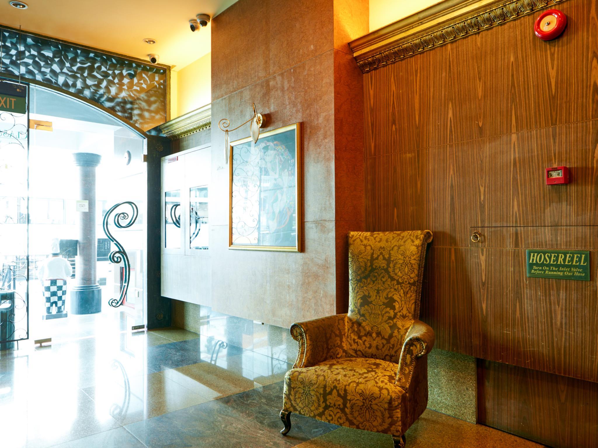 Фото Classique Hotel