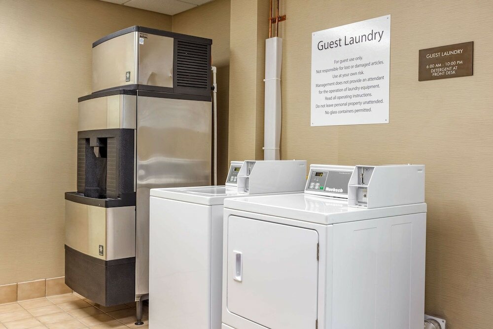 Фото Comfort Suites Raleigh Walnut Creek