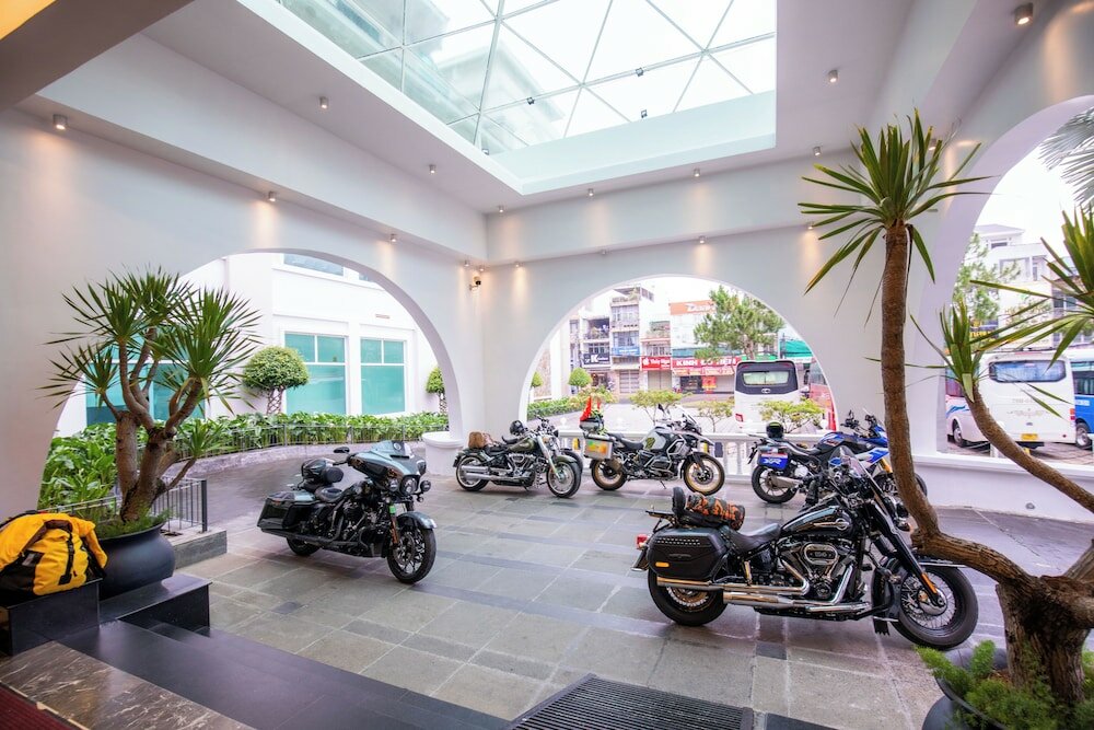 Фото La Sapinette Hotel Dalat