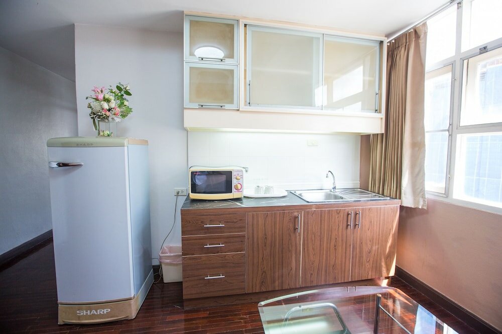 Фото Le Vanvarothai Saladaeng Residence