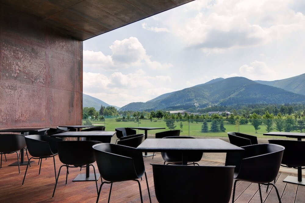 Фото Miura Hotel