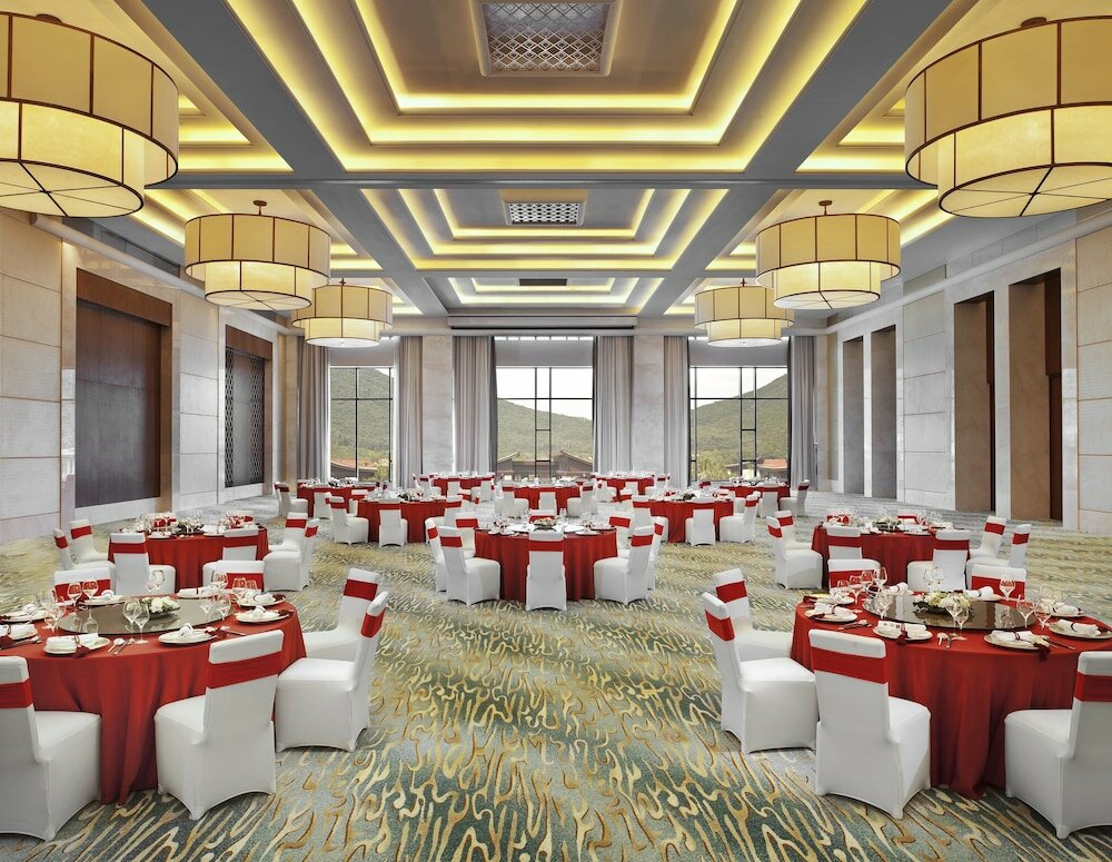 Фото The St. Regis Sanya Yalong Bay Resort