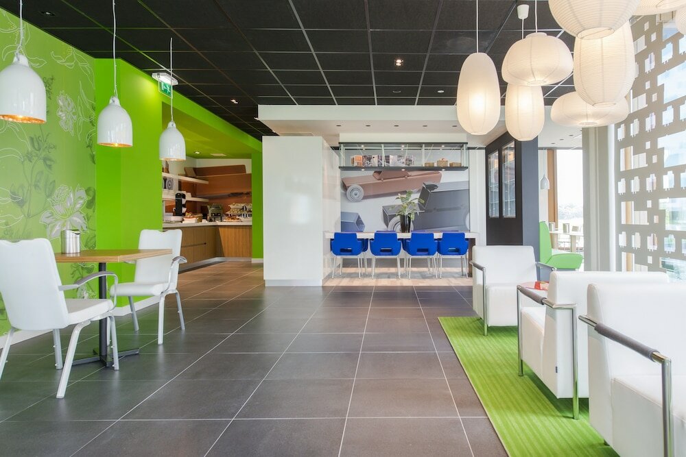 Фото Holiday Inn Express Utrecht - Papendorp, an Ihg Hotel