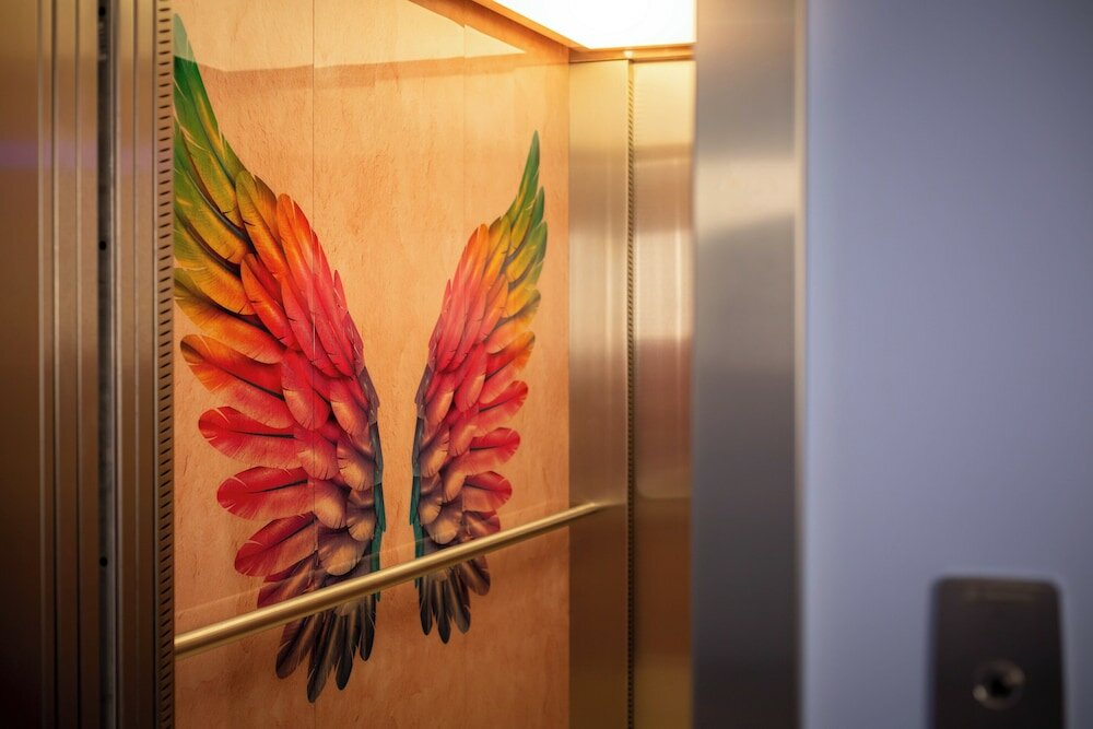 Фото The niu Mood