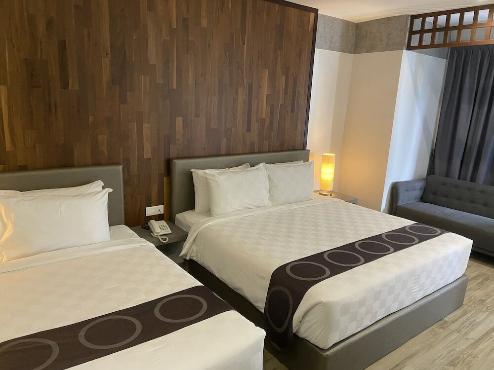 Фото Frame Hotel