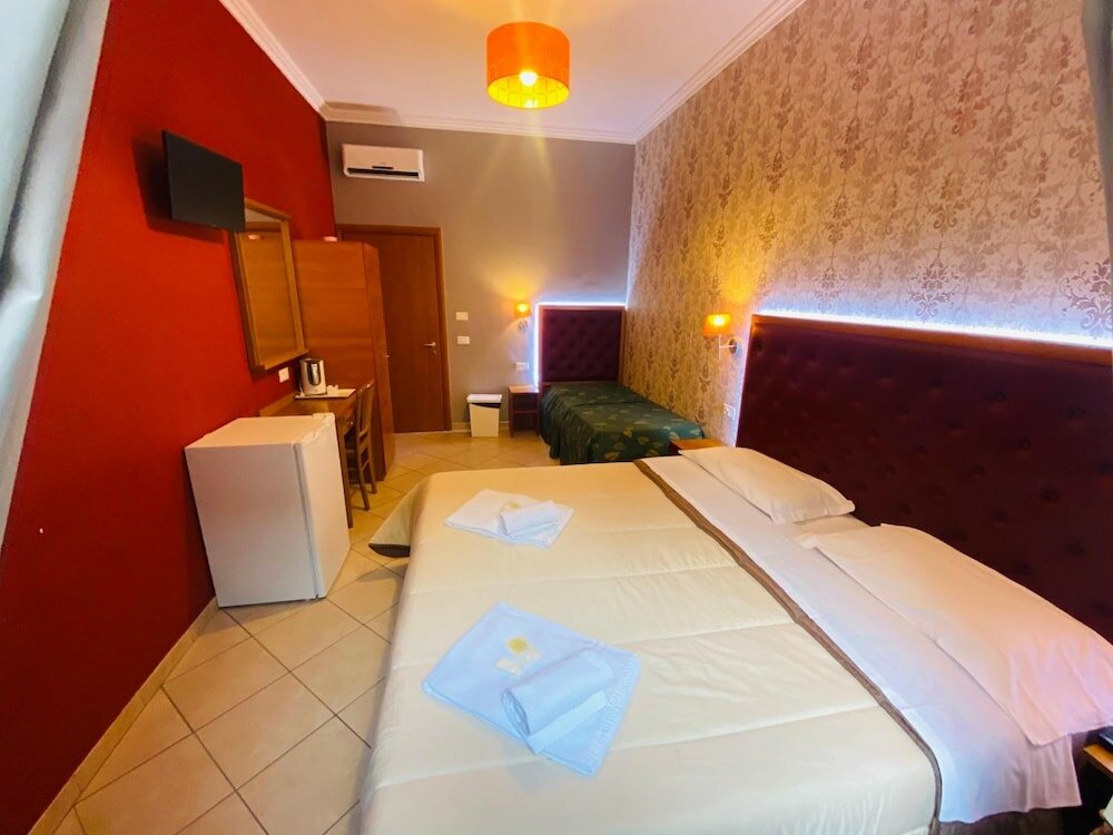 Фото A&c Much More II