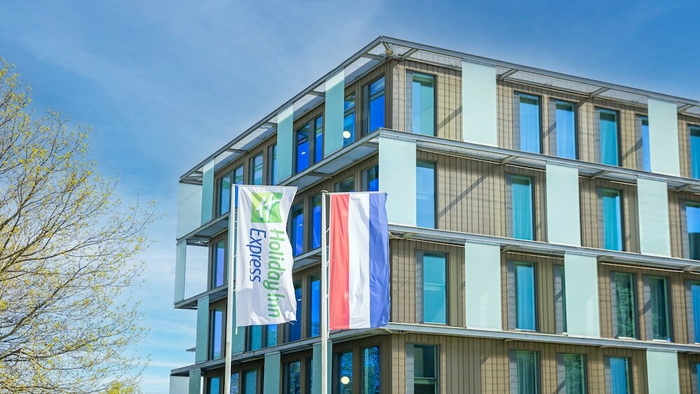 Фото Holiday Inn Express Utrecht - Papendorp, an Ihg Hotel