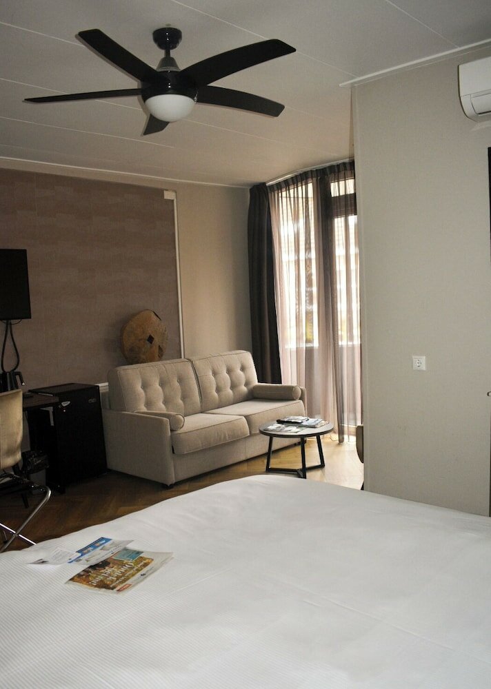 Фото Fletcher Hotel-Restaurant De Korenbeurs