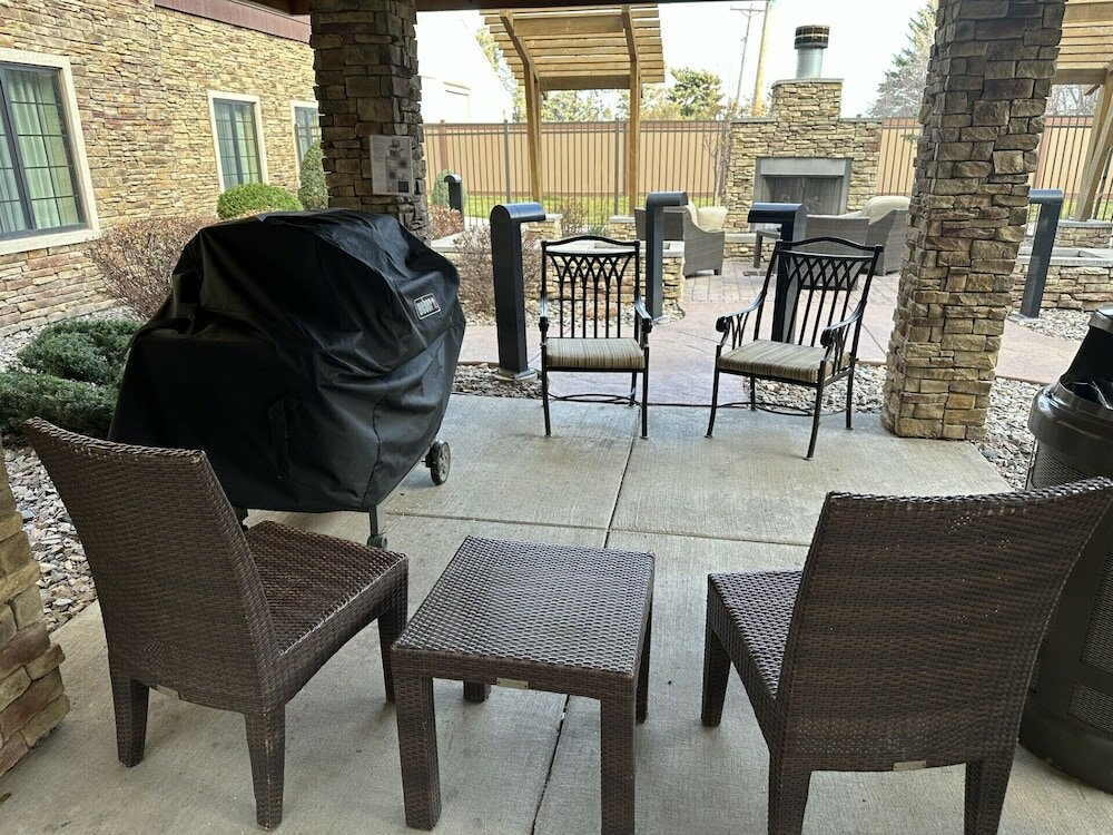 Фото Staybridge Suites Minot, an Ihg Hotel