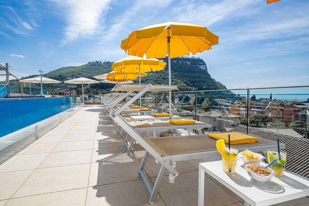Фото Sky Pool Hotel Sole Garda